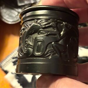 Vintage BOMA beautiful carved round composite resin trinket box with lid
Canada